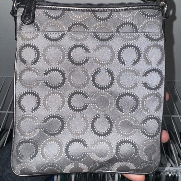 Coach Crossbody Bag - Picture 2 of 6